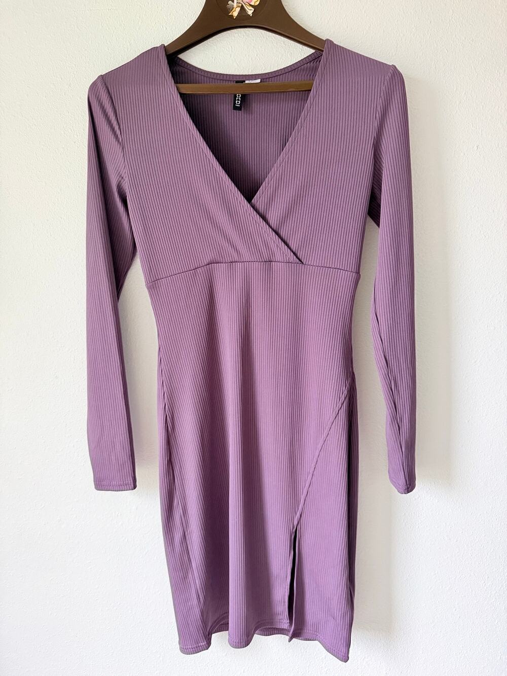 H&M Women’s Purple Wrap Ribbed Bodycon Dress Size 6 With Slit